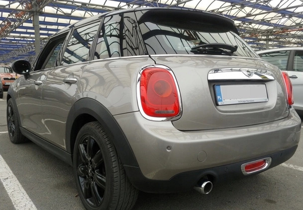 MINI ONE cena 50400 przebieg: 47000, rok produkcji 2016 z Brzeziny małe 352